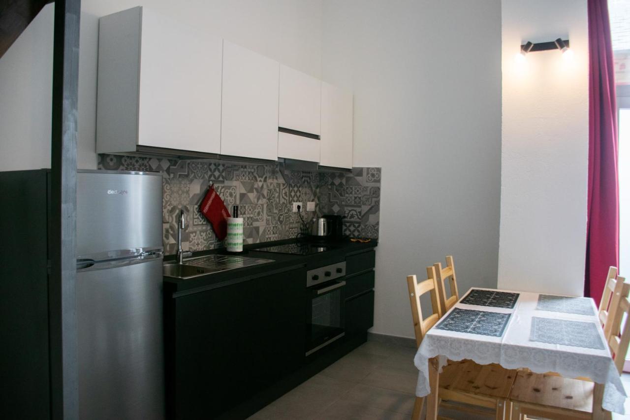 Appartamento Comodo 10 Min Da Centro Torino Esterno foto